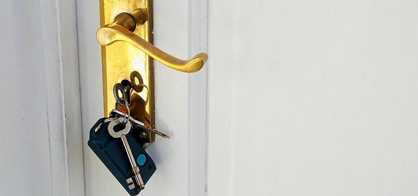 Broken Door Key Extraction in West Whittier-Los Nietos, CA